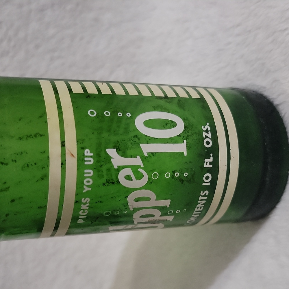 Vintage Upper 10 soda bottle - Picture 4 of 9